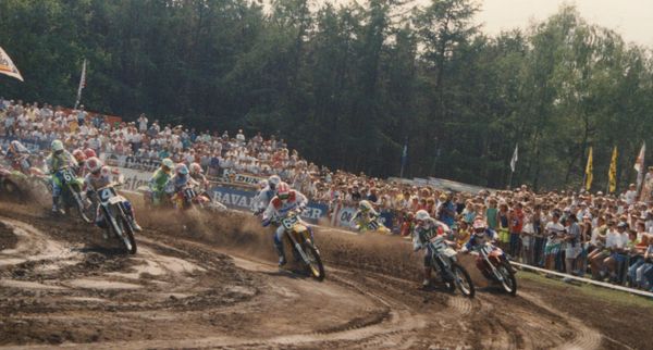 Hollanti Halle GP-125 1990 I-erän startti